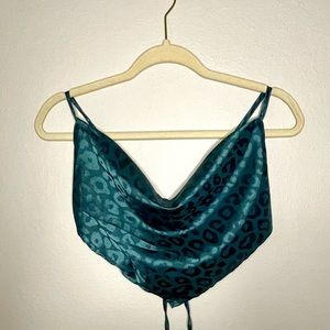 Dark green cheetah print top